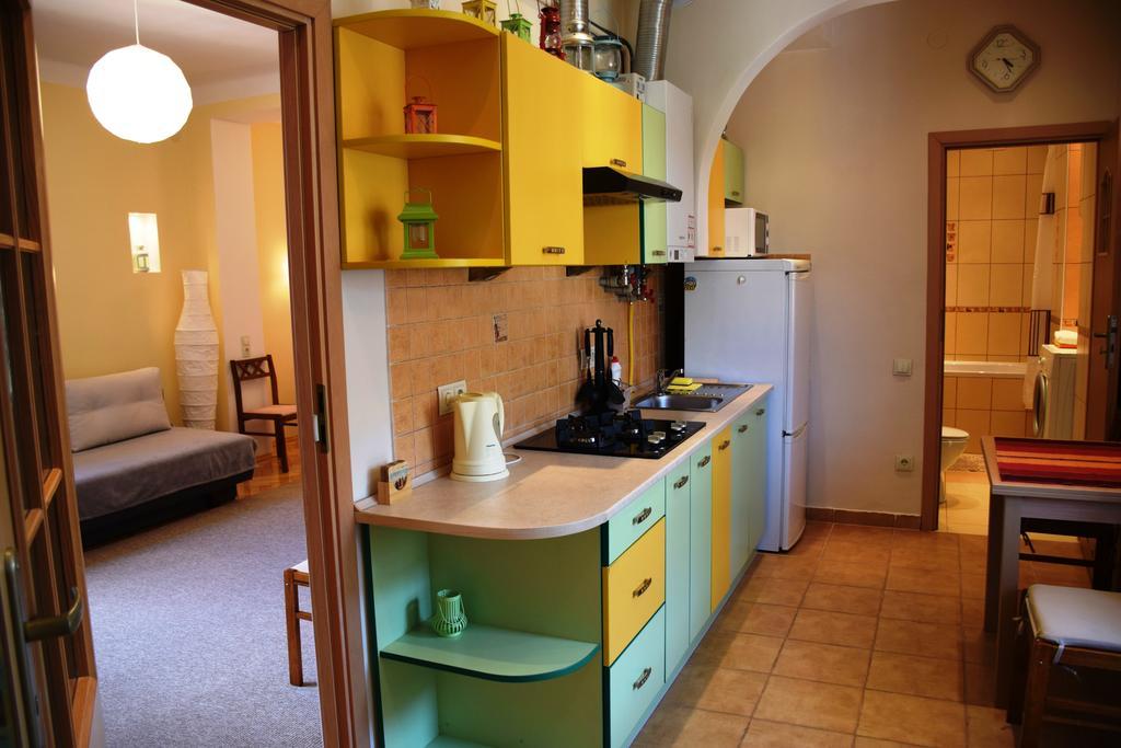 Near Citadel Apartment リヴィウ 部屋 写真