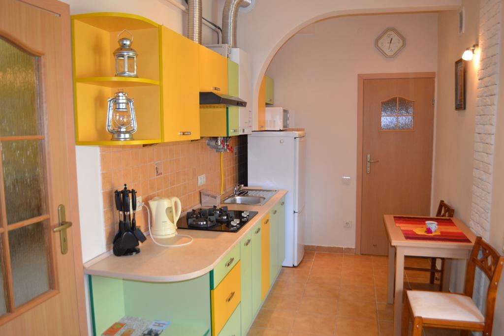Near Citadel Apartment リヴィウ 部屋 写真